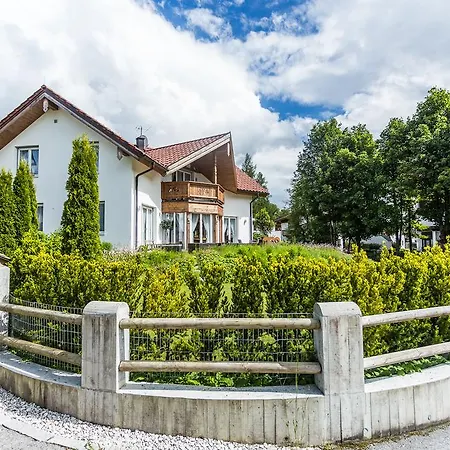 Chalet Chalet 